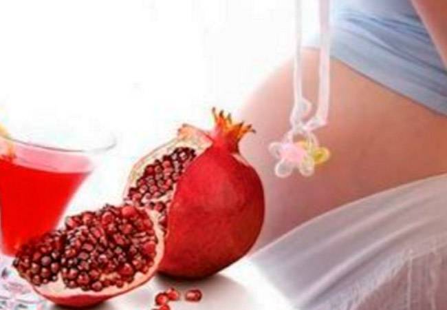 Гранат и гранатовый сок при грудном вскармливании: можно ли кормящей маме и с какого месяца