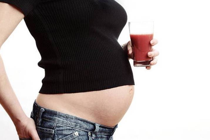 Томатный сок при беременности: можно ли пить на ранних и поздних сроках, польза и вред напитка / mama66.ru