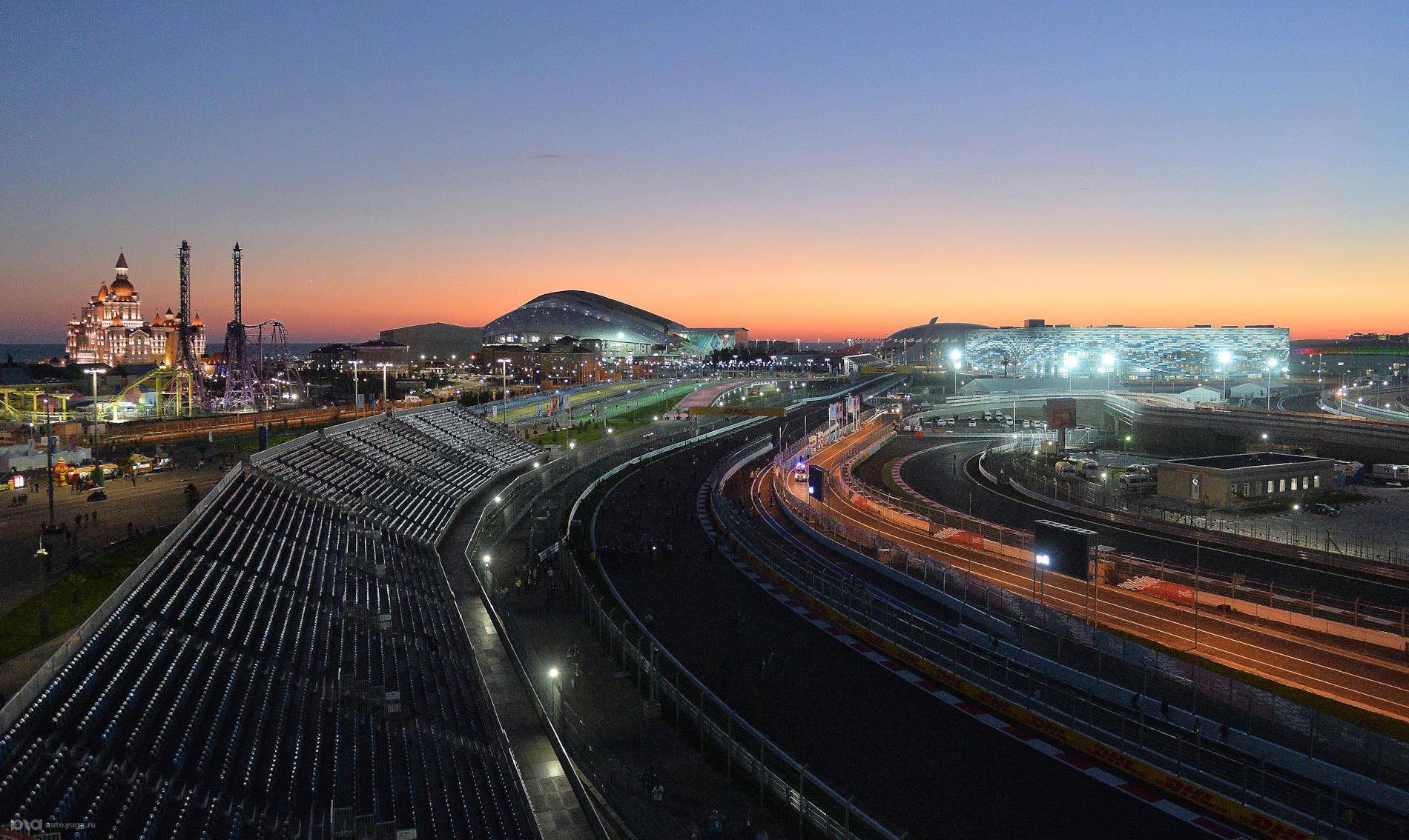 Вид 2014. Sochi Autodrom трасса. Автодром Сочи парк. Трасса формулы 1 в Сочи фото. Трасса в Сочи парке.